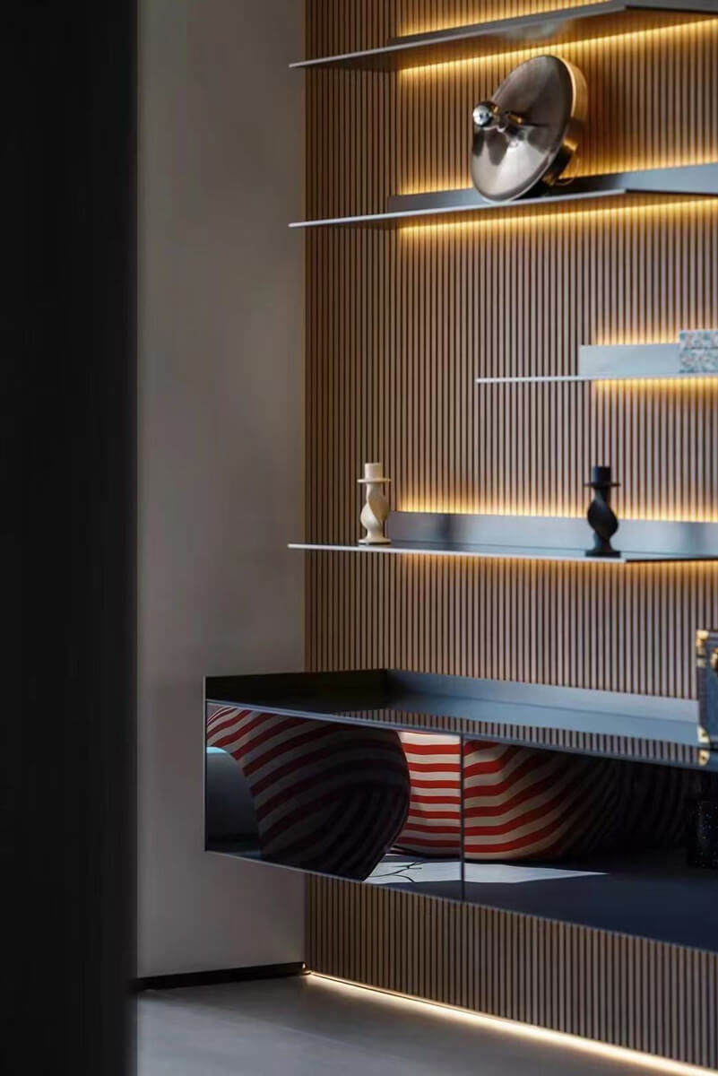 Italian Modular Furniture Tavolino Minimalista PM 1 and Stand Industriale PM 2 06